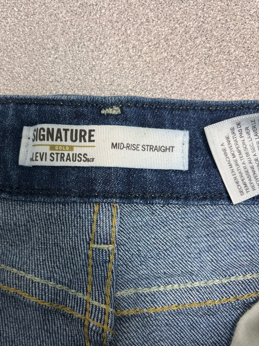 Levi's Jeans Signature Gold Womans 12 M Mid Rise Straight Western Classic Trendy - Picture 4 of 9